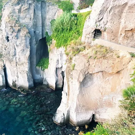 דירה Dimora Del Conte Sorrento Coast Seaview ויקו אקוונסה